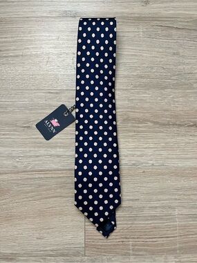 NWT Alynn Mens No Hitter Navy Blue Tie Baseballs